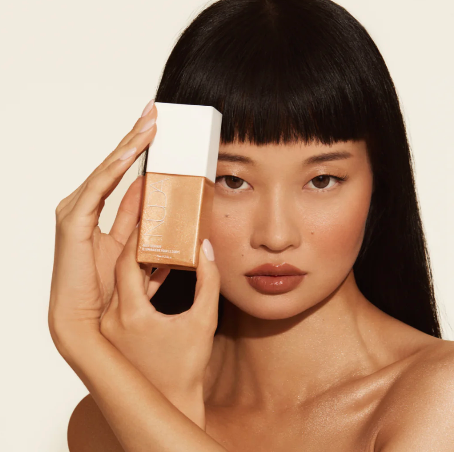 NUDA GLOWSHIMMER | Body Illuminator