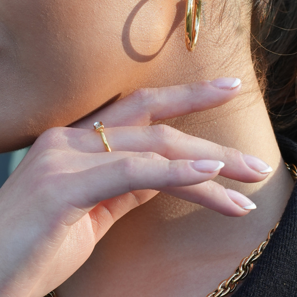Hackney Nine NILDA Classic Band Ring with an Elegant Rectangle Zirconia Centrepiece
