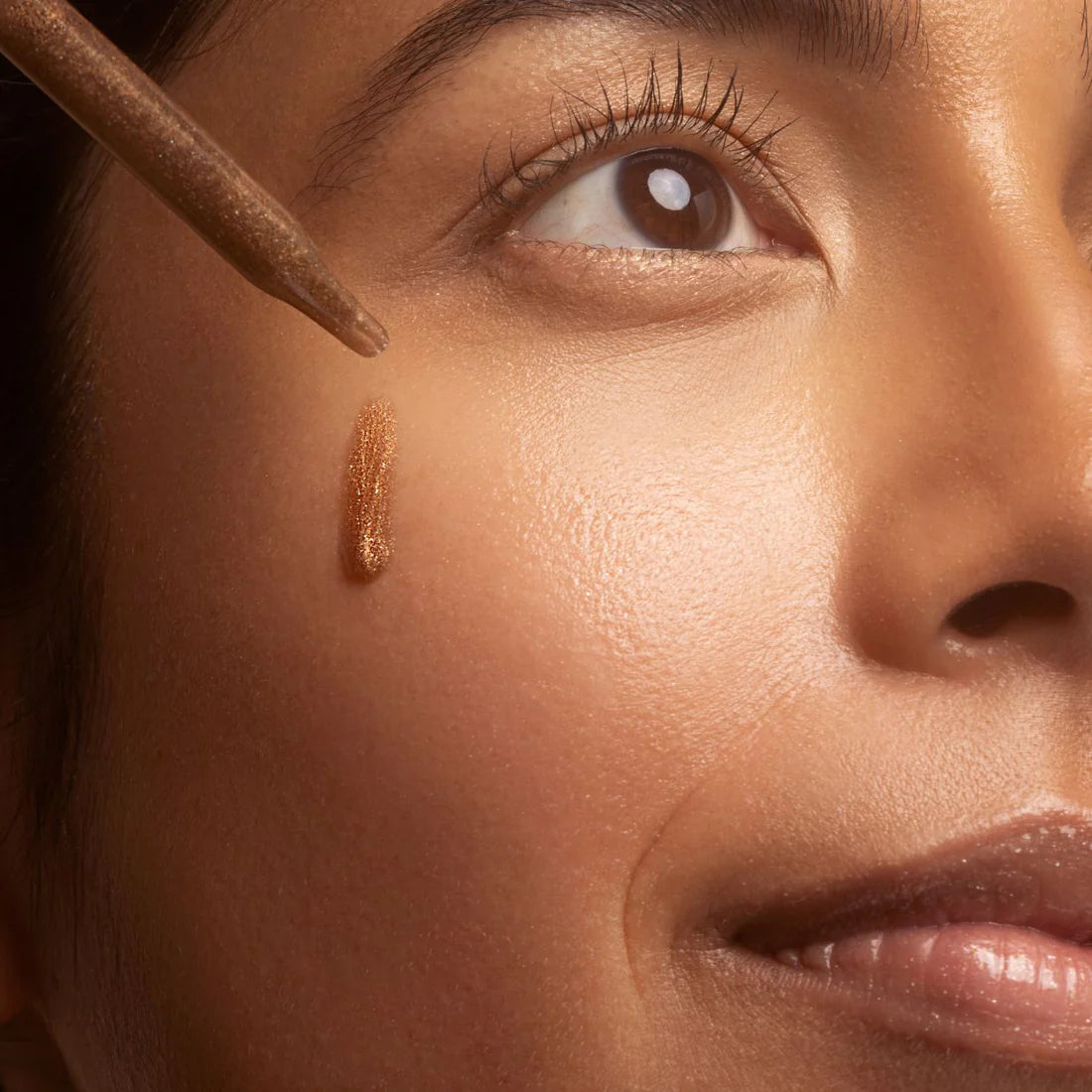 Bronzed Face Oil – Hydrating Facial Oil with Instant Sun-Kissed Glow | Beauty From Bees