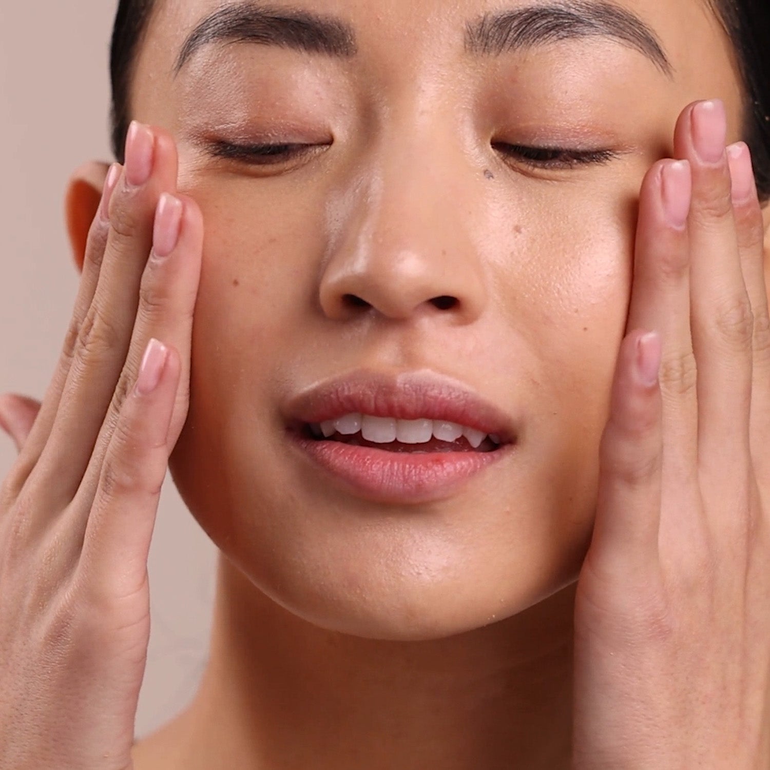 Eminence Facial Recovery Oil | Hydrating Facial Oil for Sensitive &amp; Aging Skin
