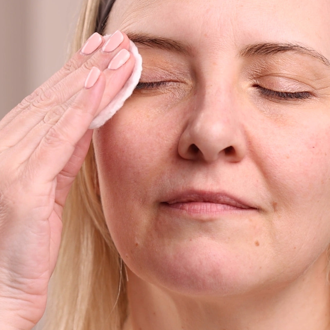 Eminence Herbal Eye Make-Up Remover | Gentle Soothing Eye Cleanser