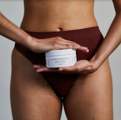 Bermuda Dark Spot Exfoliating Scrub | Clears Pores &amp; Brightens