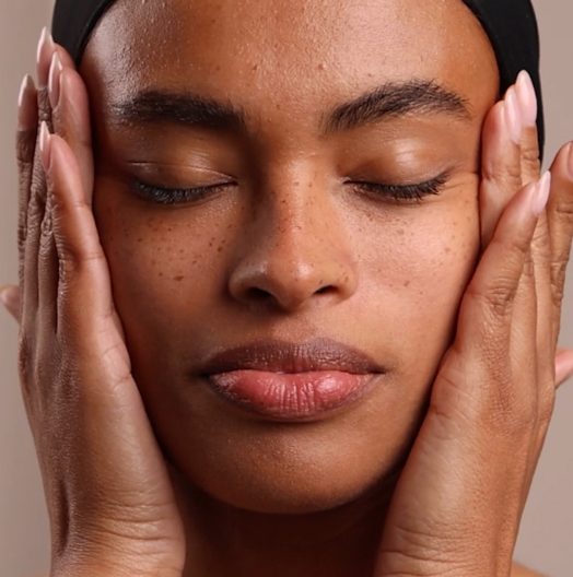 Vegan bakuchiol moisturizer for sensitive and all skin types