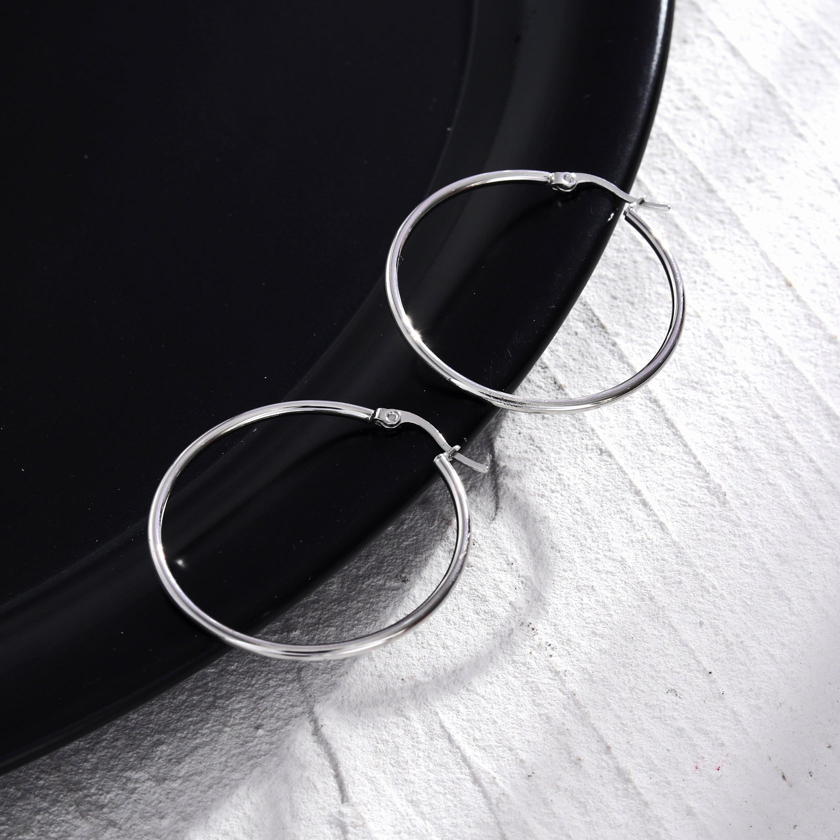Hackney Nine BIANCA Classic Essential Hoop Earrings Silver