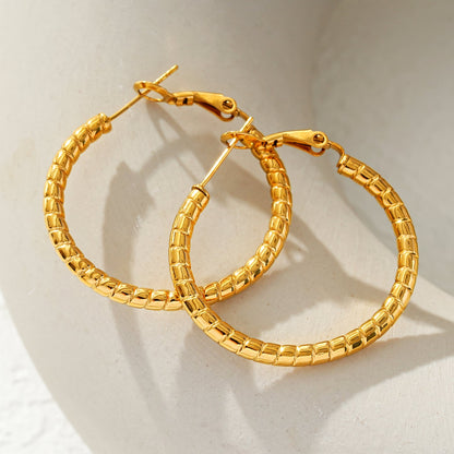 Hackney Nine ETSUKO Gold Sculptured Reed Pattern Hoop Earrings