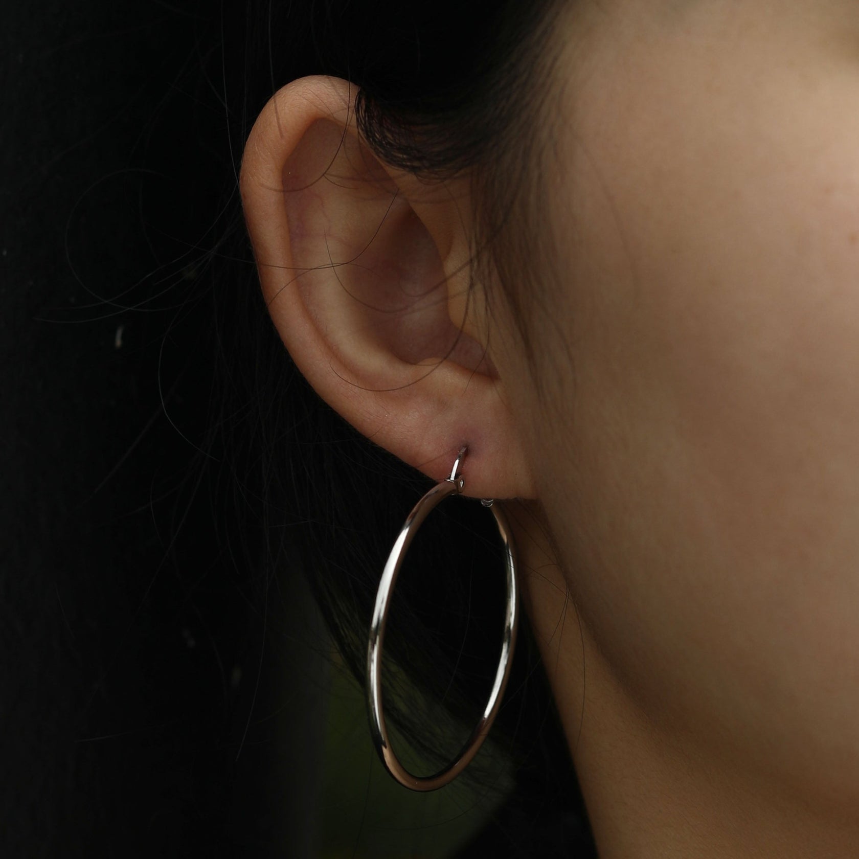 Hackney Nine BIANCA Classic Essential Hoop Earrings Silver